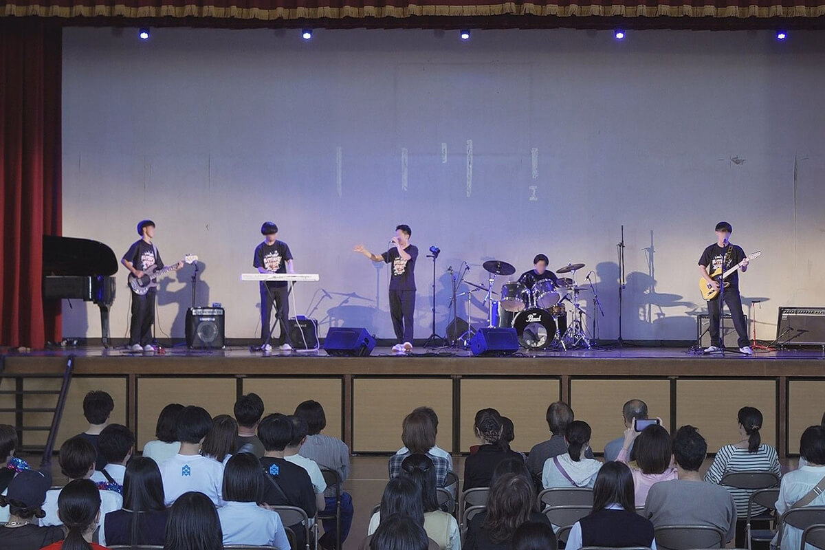 富岡高校 音楽部、筝曲部、桜槻祭実行委員会様の画像